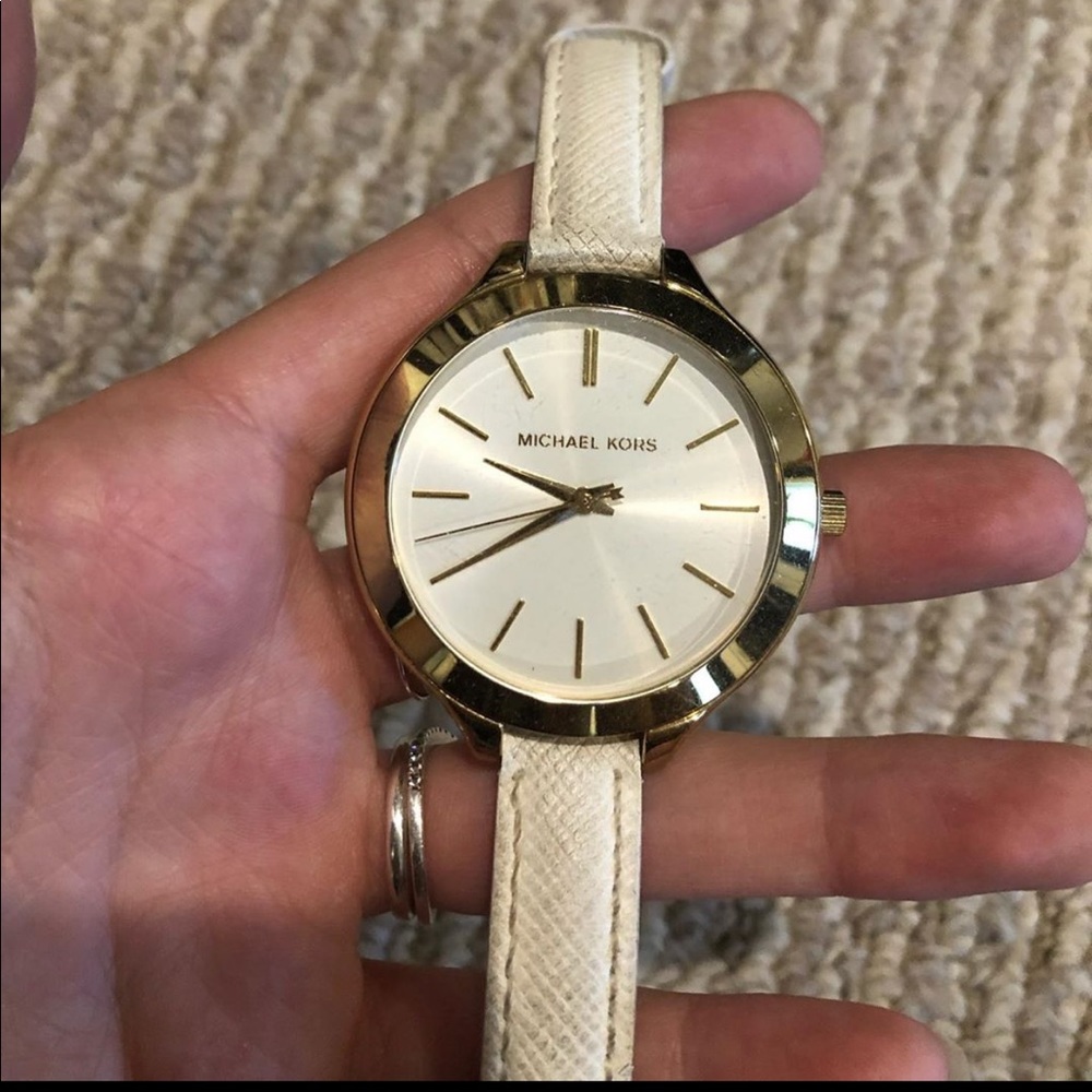 MK watch!